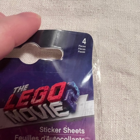 The Lego Movie 8 Invitations & Sticker Sheets - Picture 6 of 6